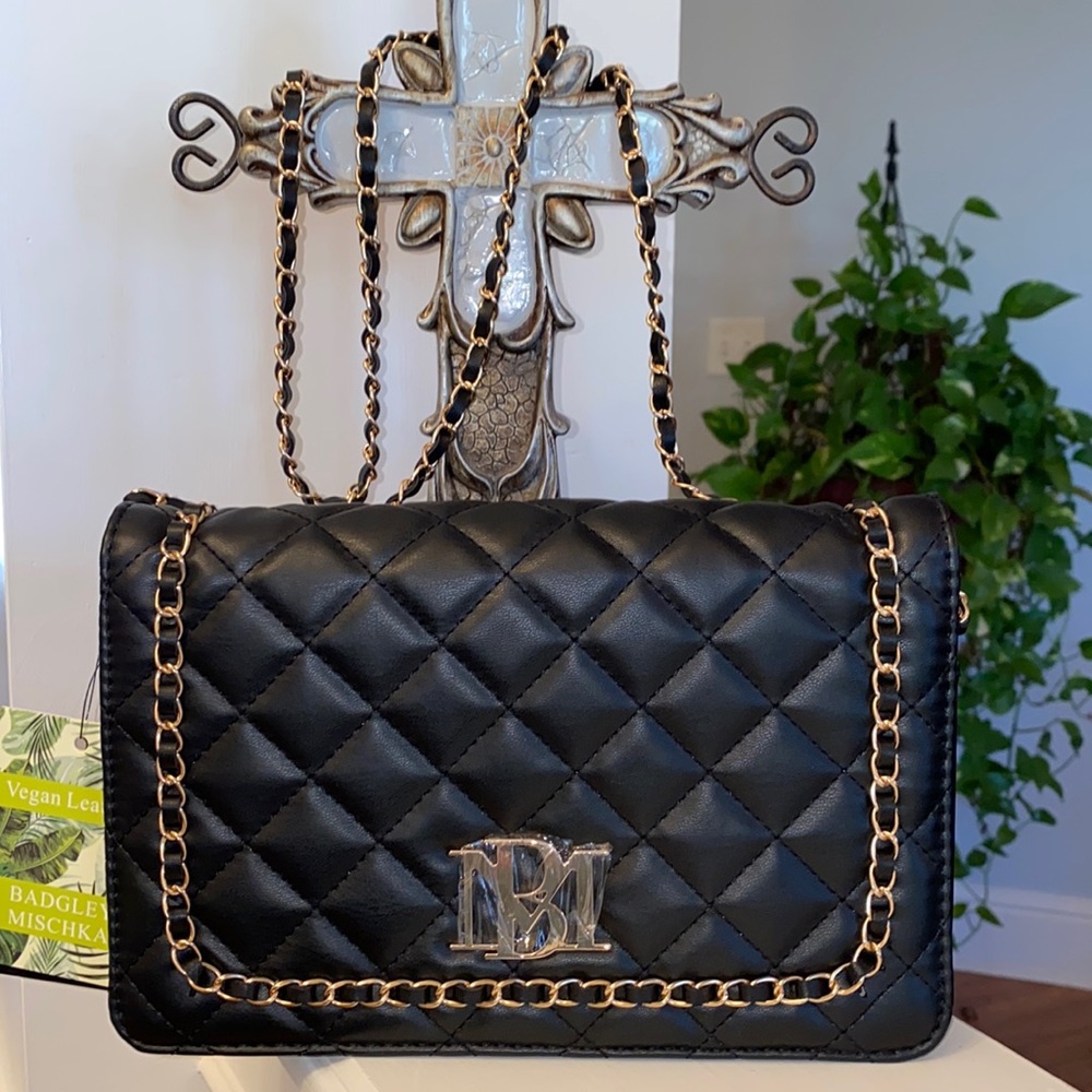 Badgley Mischka shoulder bag